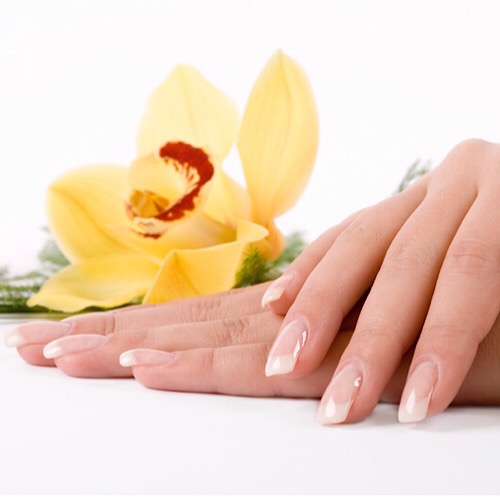 PRO NAILS & SPA - manicure